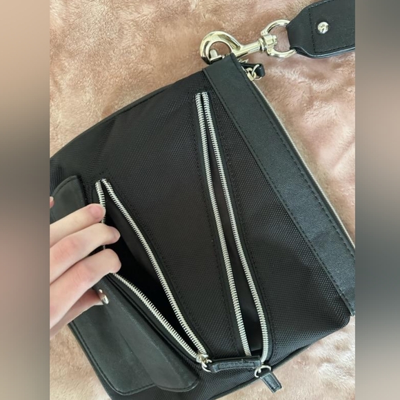 Travel bag - Picture 4 of 7